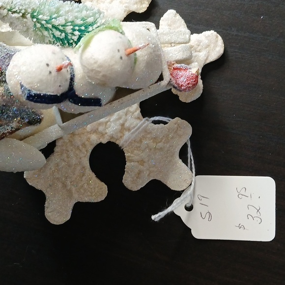 Collectable Creations Mini Snow Scenes- Sparkle Wheelbarrow Ride Christmas Decor - Picture 13 of 13